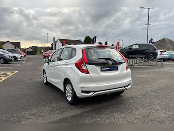 Used Honda Jazz 2020 for sale - 76390162: Photo