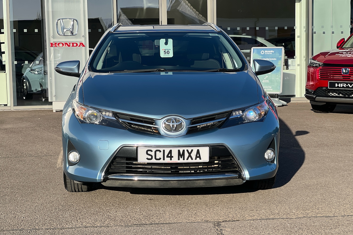 Used Toyota Auris 2014 for sale - 76586794: Photo 4