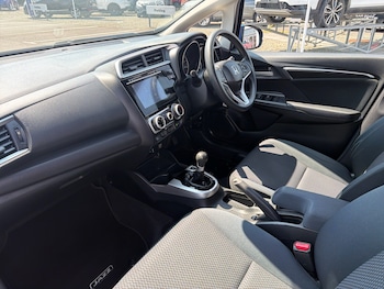Used Honda Jazz 2019 for sale - 79182055: Photo