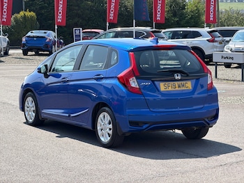 Used Honda Jazz 2019 for sale - 79182055: Photo