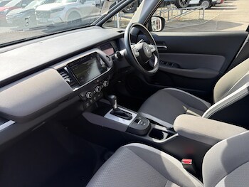 Used Honda Jazz 2021 for sale - 77627588: Photo