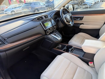 Used Honda CR-V 2020 for sale - 77732424: Photo