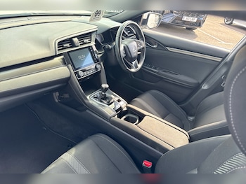 Used Honda Civic 2017 for sale - 75595718: Photo