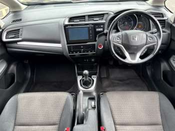 Used Honda Jazz 2018 for sale - 74882986: Photo