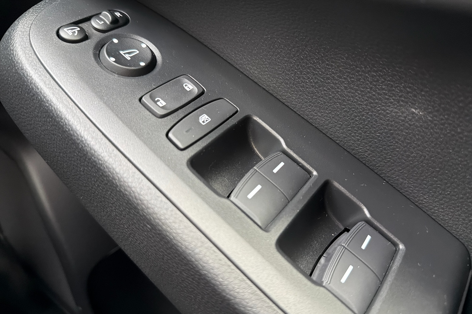 Used Honda HR-V 2025 for sale - 77449740: Photo 13