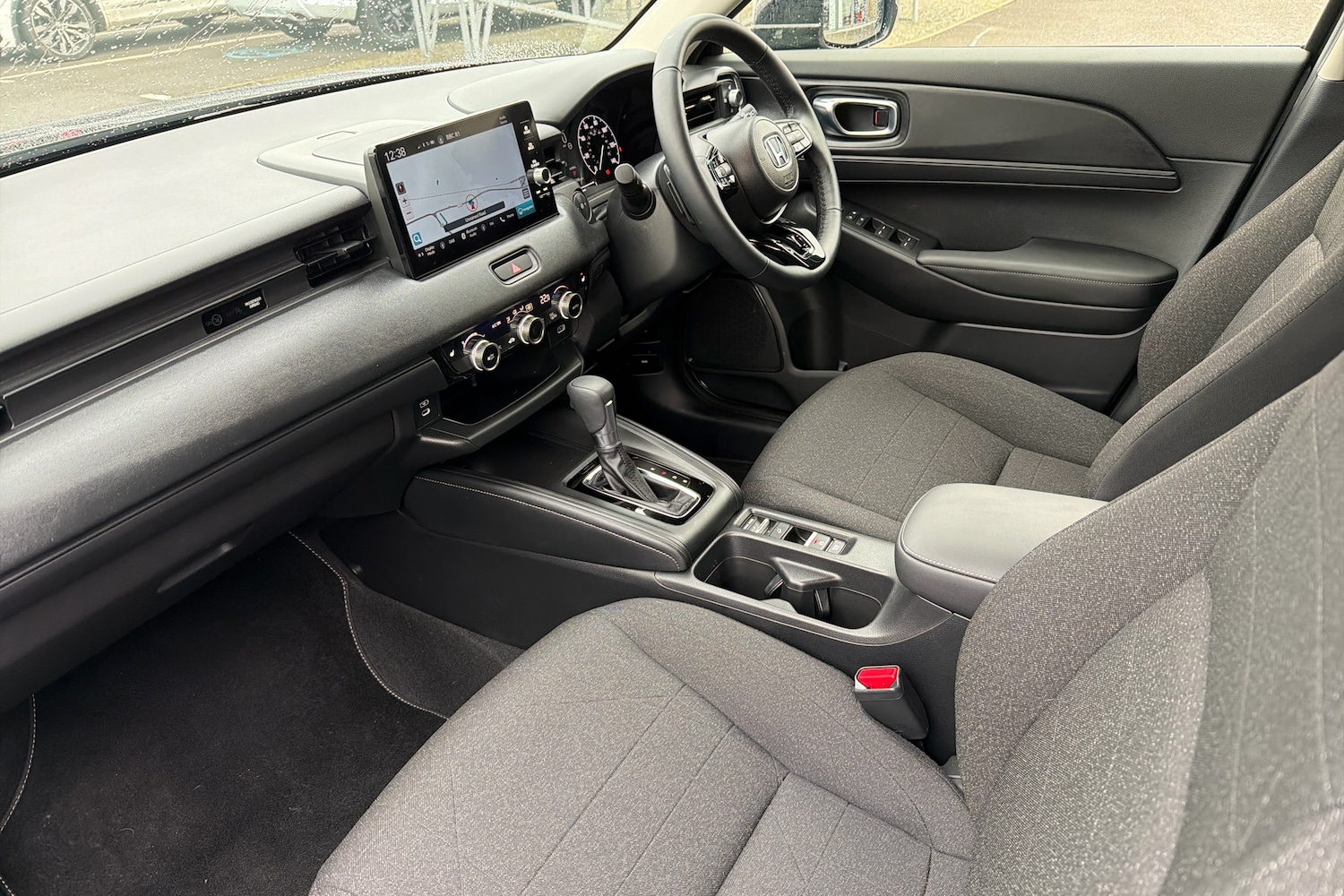 Used Honda HR-V 2025 for sale - 77449740: Photo 2