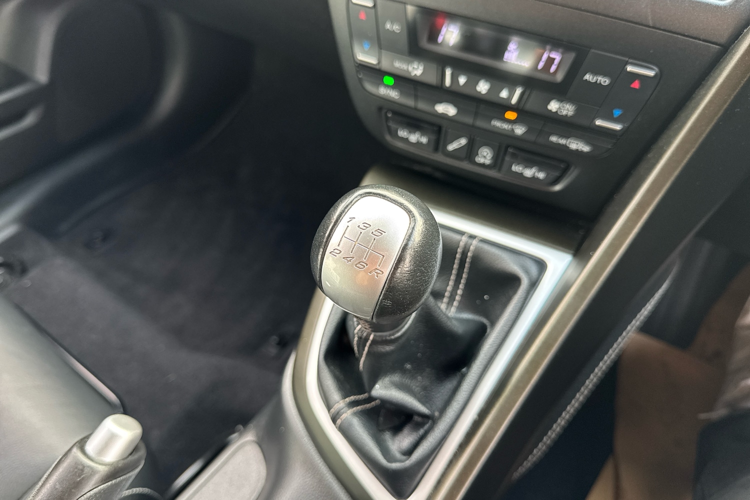 Used Honda Civic 2016 for sale - 76507601: Photo 15