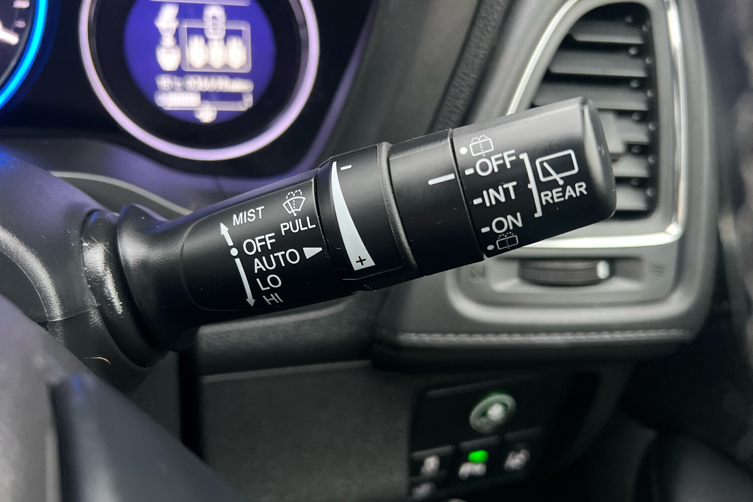 Used Honda HR-V 2019 for sale - 76861826: Photo 17