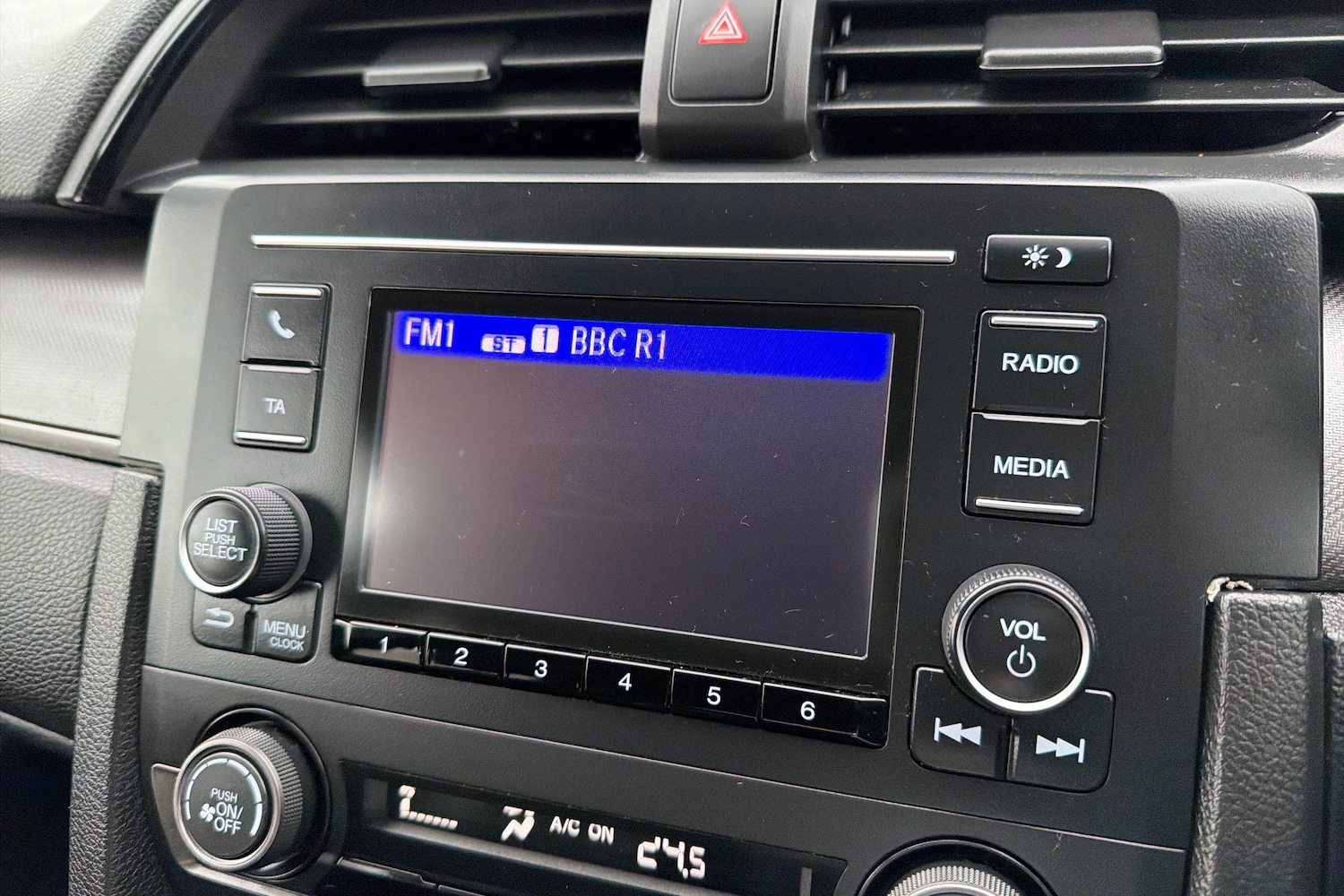 Used Honda Civic 2019 for sale - 77406352: Photo 20