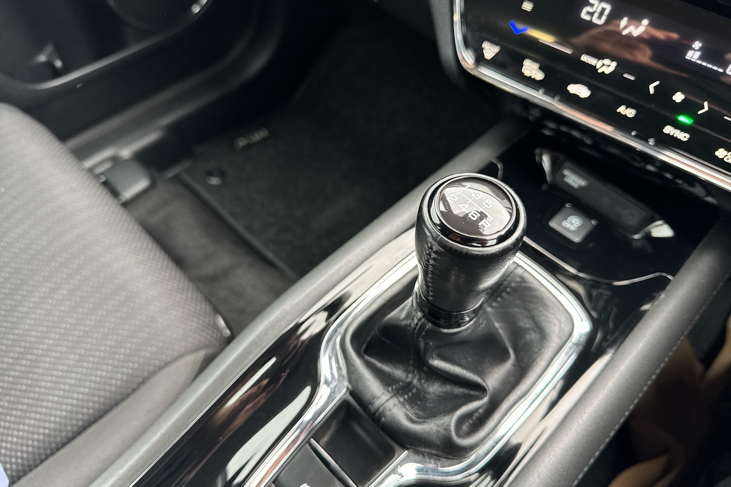 Used Honda HR-V 2019 for sale - 76217021: Photo 14