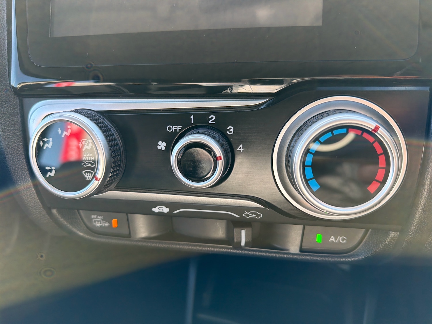 Used Honda Jazz 2019 for sale - 77640714: Photo 25