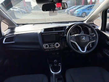 Used Honda Jazz 2019 for sale - 77640714: Photo