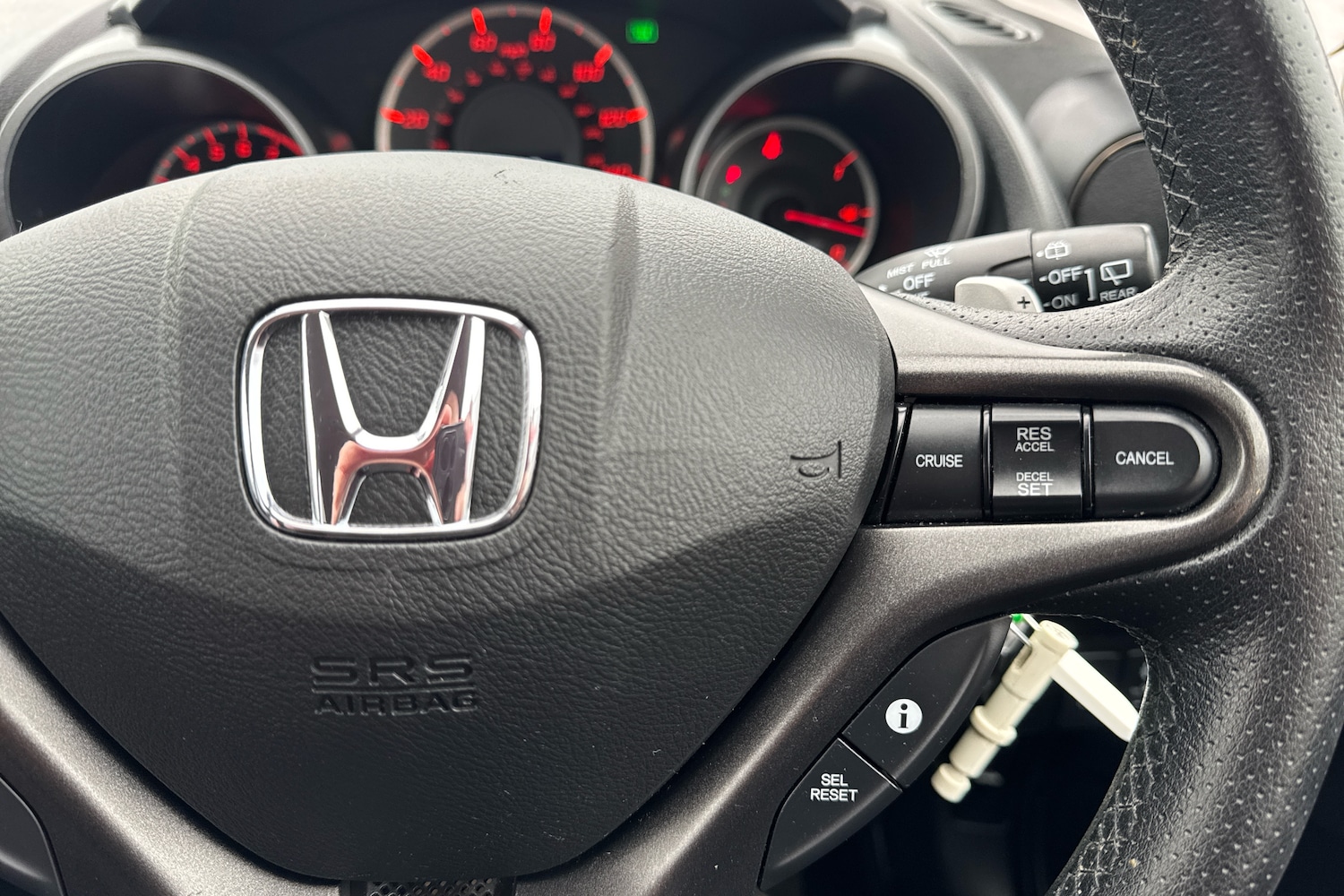 Used Honda Jazz 2014 for sale - 76261600: Photo 18