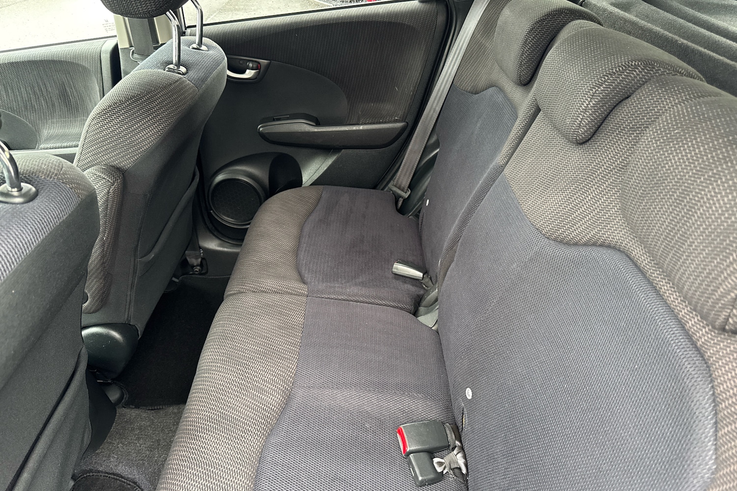 Used Honda Jazz 2014 for sale - 76261600: Photo 8