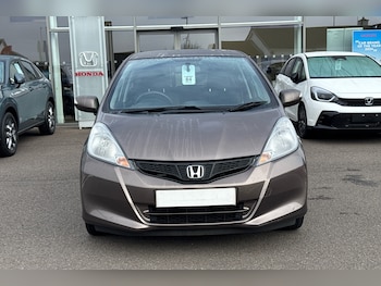 Used Honda Jazz 2015 for sale - 76067011: Photo
