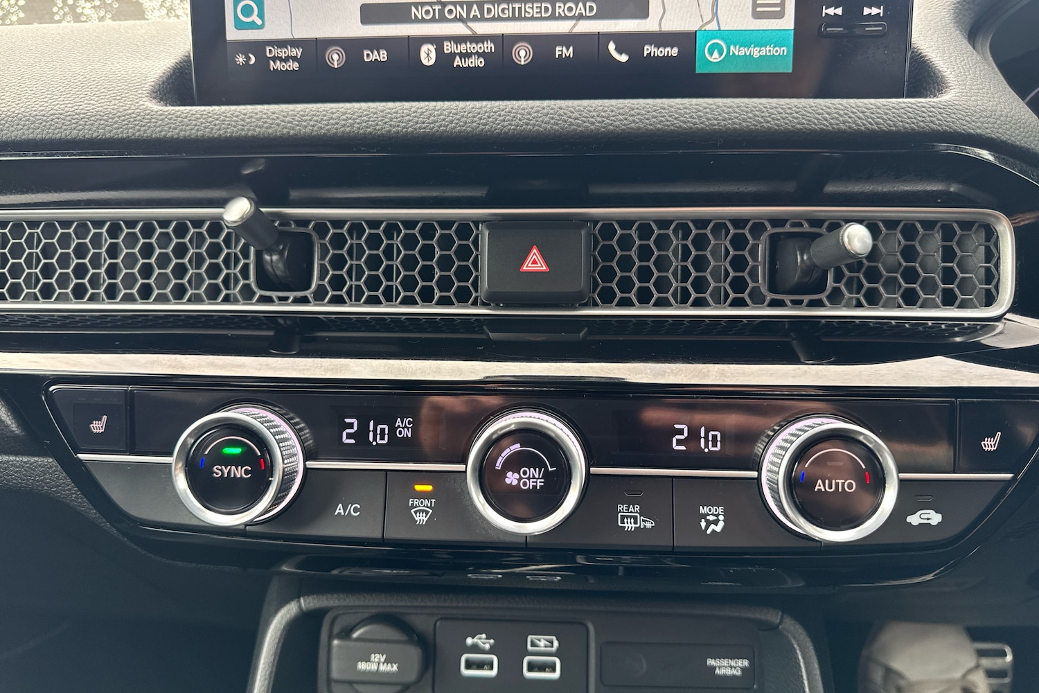 Used Honda Civic 2023 for sale - 76079122: Photo 15