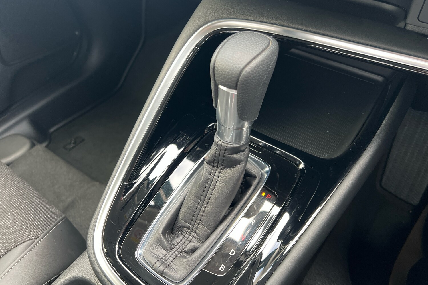 Used Honda HR-V 2022 for sale - 76888640: Photo 14