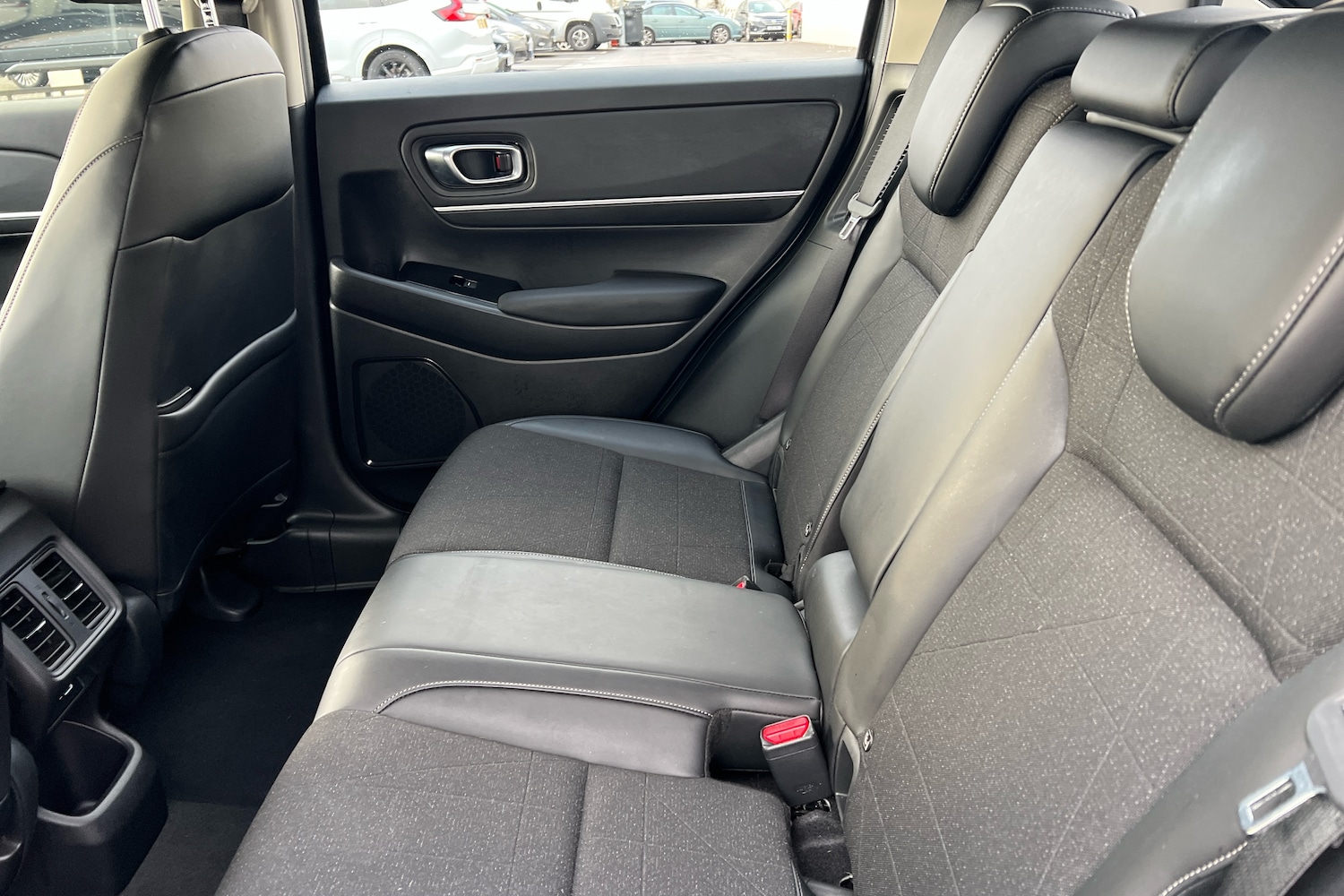 Used Honda HR-V 2022 for sale - 76888640: Photo 8