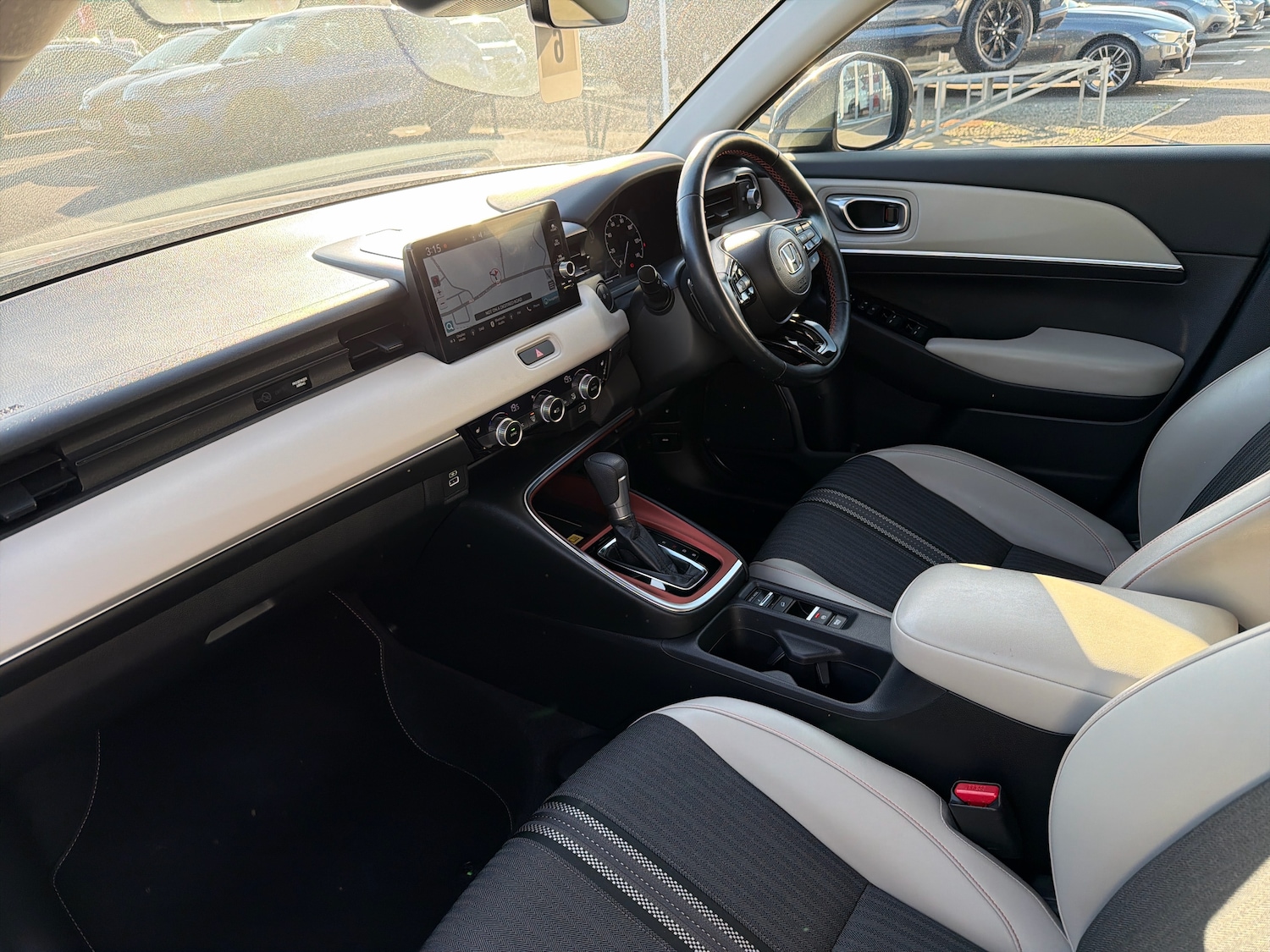 Used Honda HR-V 2023 for sale - 77648138: Photo 2