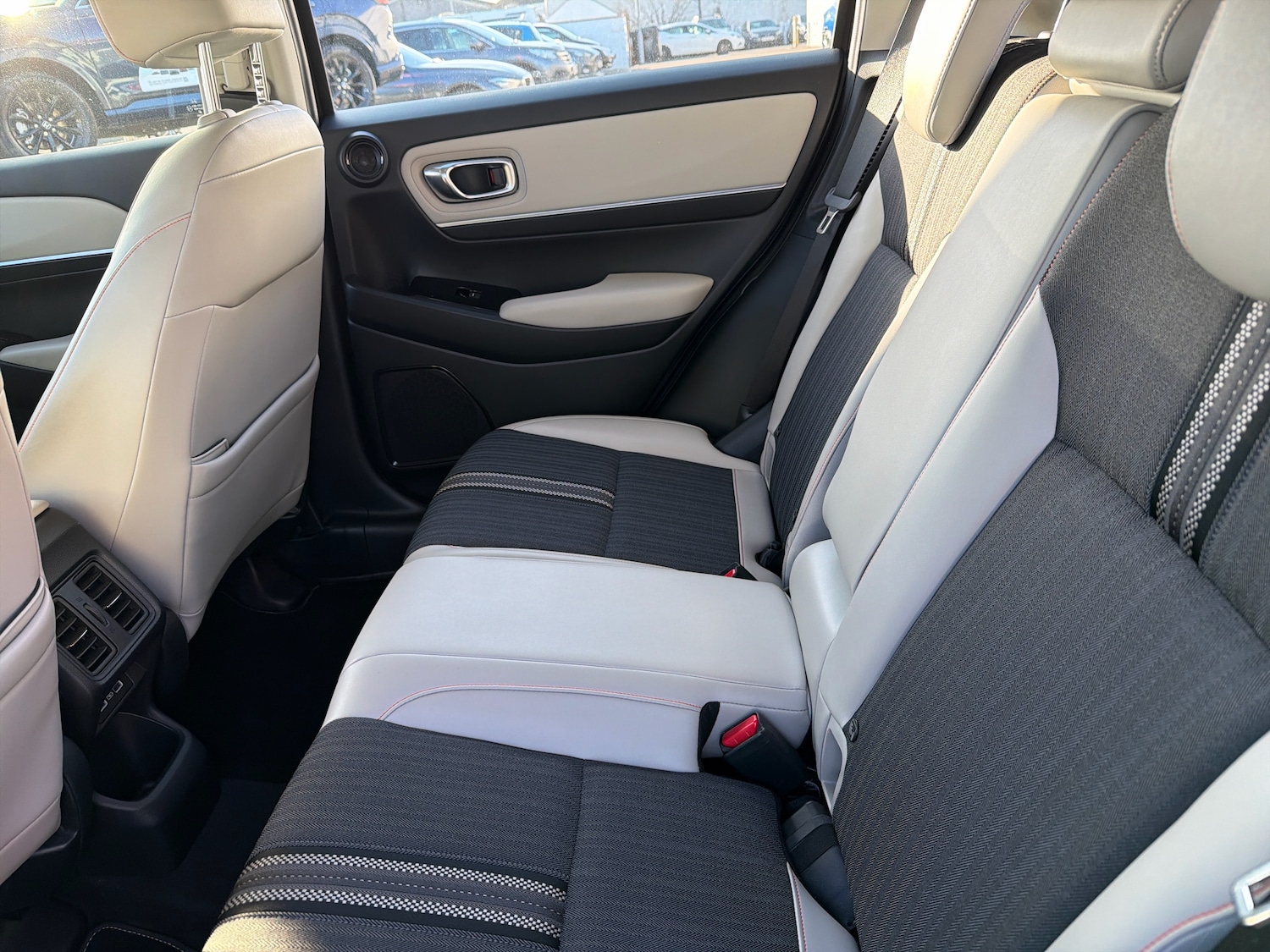 Used Honda HR-V 2023 for sale - 77648138: Photo 8