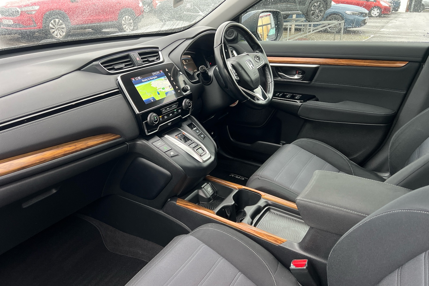 Used Honda CR-V 2021 for sale - 76704377: Photo 2