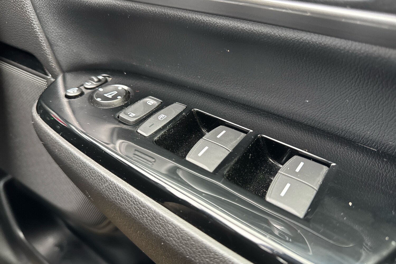 Used Honda CR-V 2019 for sale - 76146058: Photo 19