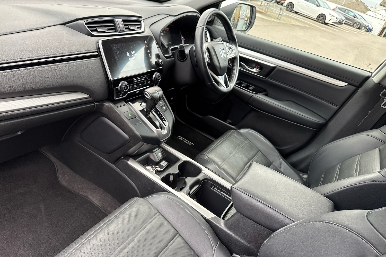 Used Honda CR-V 2019 for sale - 76146058: Photo 2