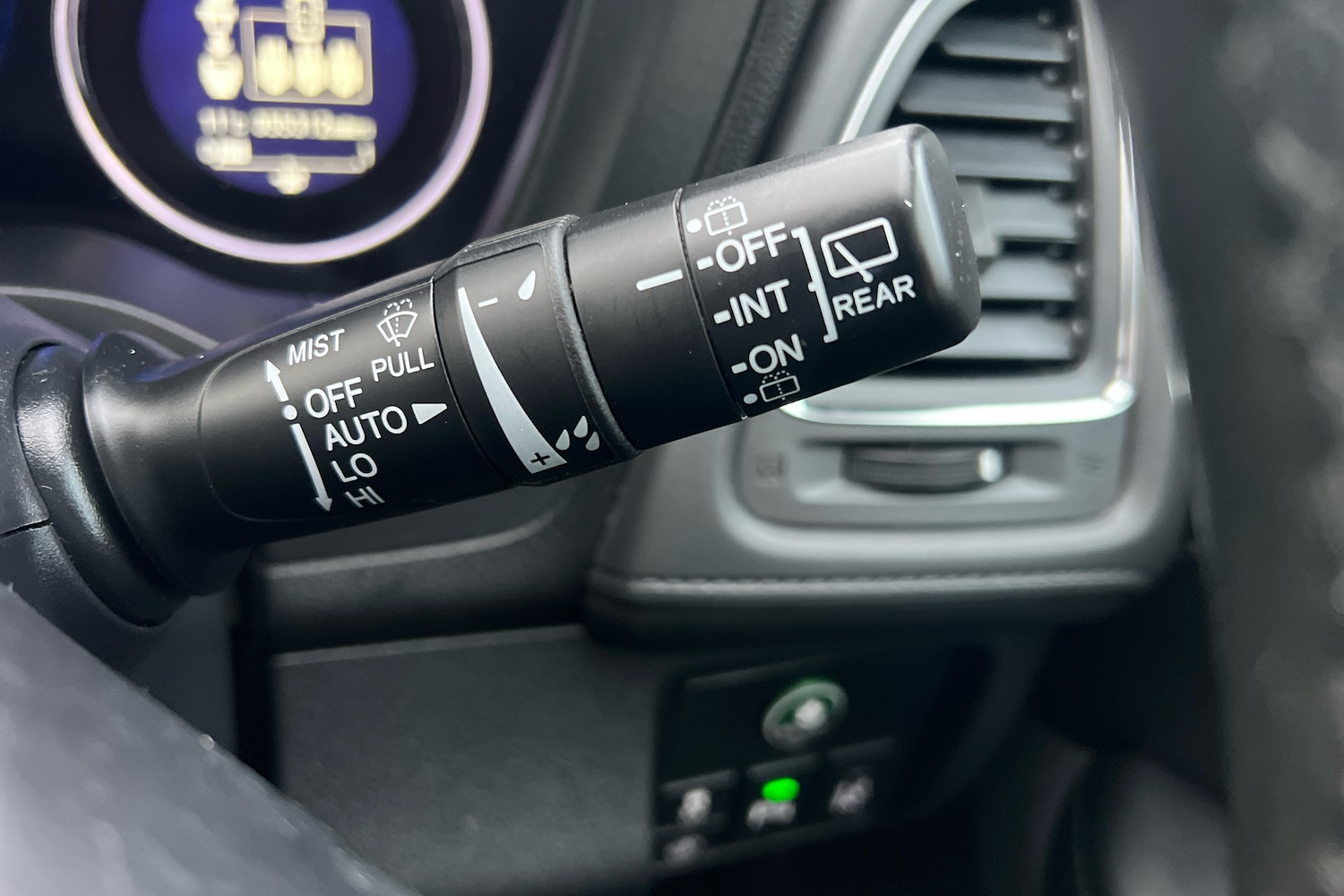 Used Honda HR-V 2017 for sale - 76881809: Photo 14