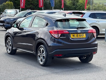 Used Honda HR-V 2018 for sale - 79317618: Photo
