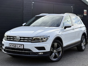 Volkswagen - Tiguan