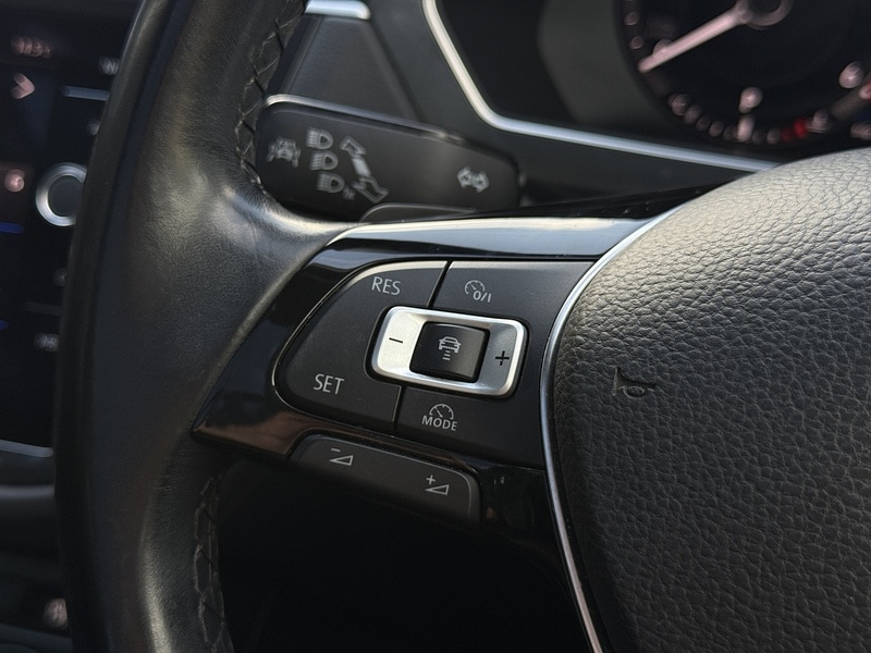 Used Volkswagen Tiguan 2018 for sale - 76224064: Photo 23