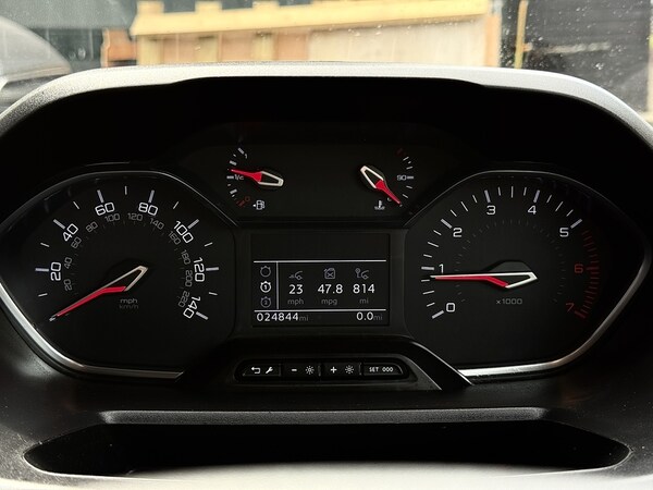 Used Peugeot Partner 2023 for sale - 75597611: Photo 16