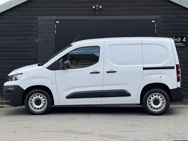 Used Peugeot Partner 2023 for sale - 75597611: Photo 2