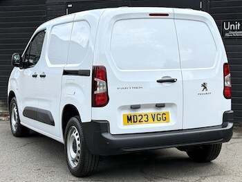Used Peugeot Partner 2023 for sale - 75597611: Photo