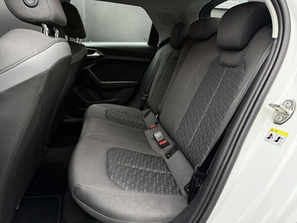 Used Audi A1 2021 for sale - 76256880: Photo 5