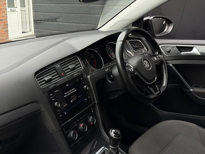 Used Volkswagen Golf 2018 for sale - 76559486: Photo 15