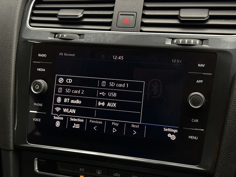 Used Volkswagen Golf 2018 for sale - 76559486: Photo 25