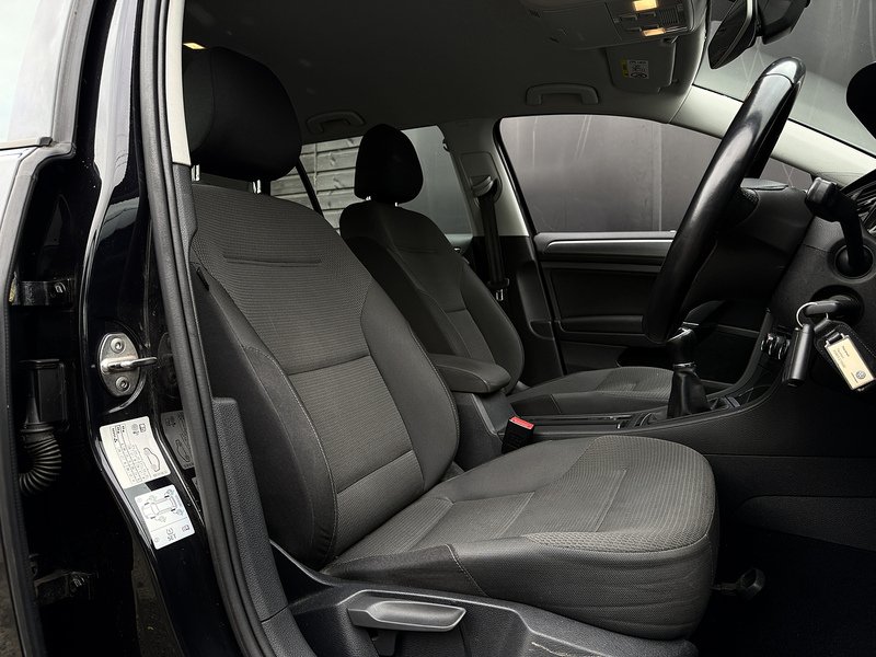 Used Volkswagen Golf 2018 for sale - 76559486: Photo 5