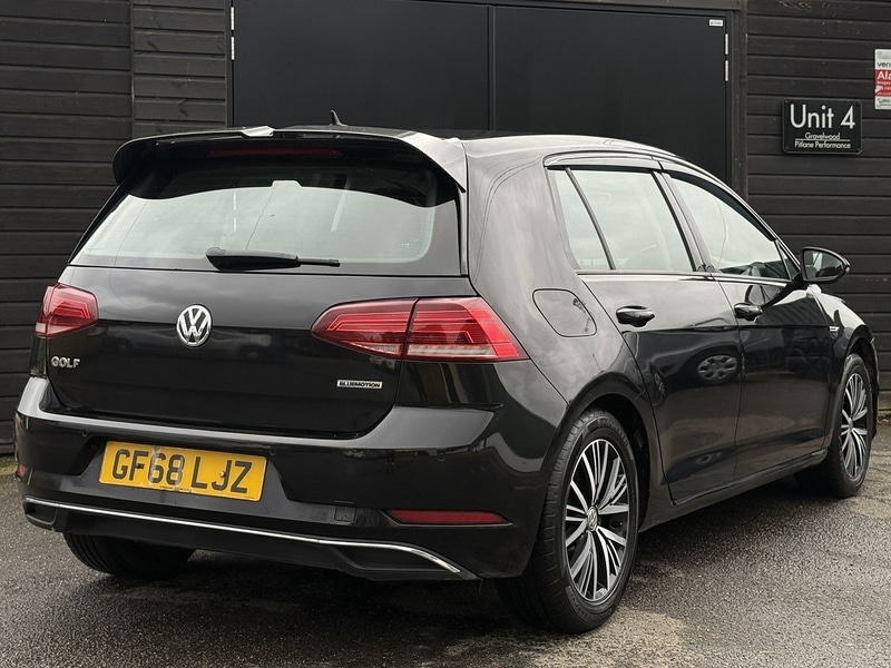 Used Volkswagen Golf 2018 for sale - 76559486: Photo 8