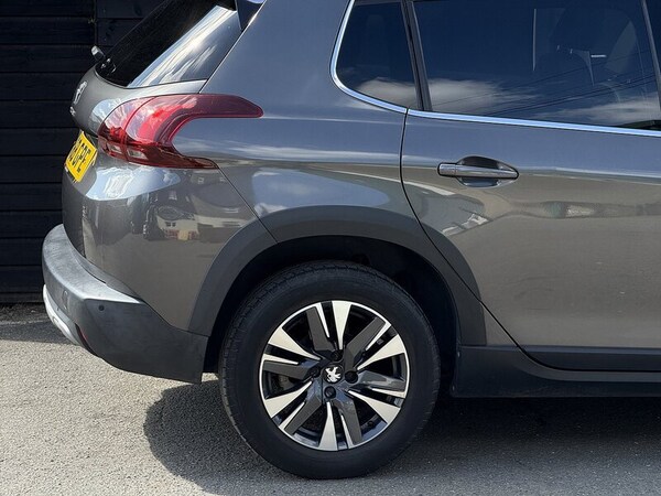 Used Peugeot 2008 2018 for sale - 75381304: Photo 11
