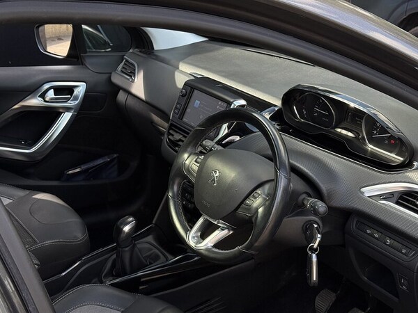 Used Peugeot 2008 2018 for sale - 75381304: Photo 17
