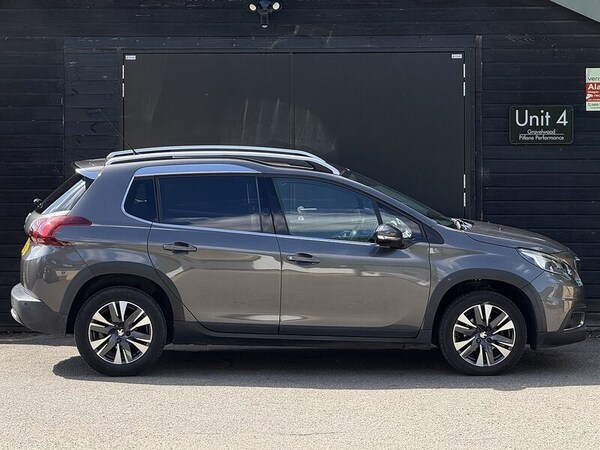 Used Peugeot 2008 2018 for sale - 75381304: Photo 9