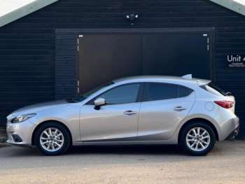 Used Mazda Mazda3 2016 for sale - 74538117: Photo