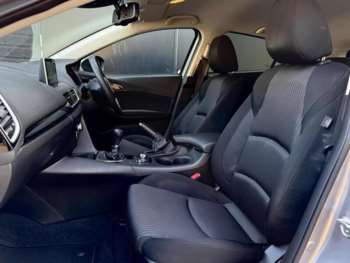 Used Mazda Mazda3 2016 for sale - 74538117: Photo