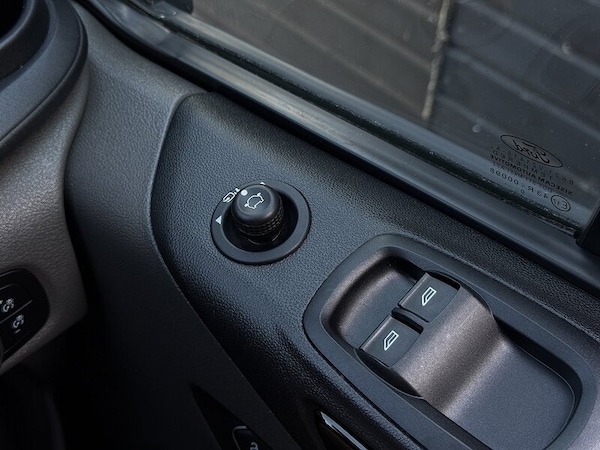Used Ford Transit Custom 2020 for sale - 75145646: Photo 15
