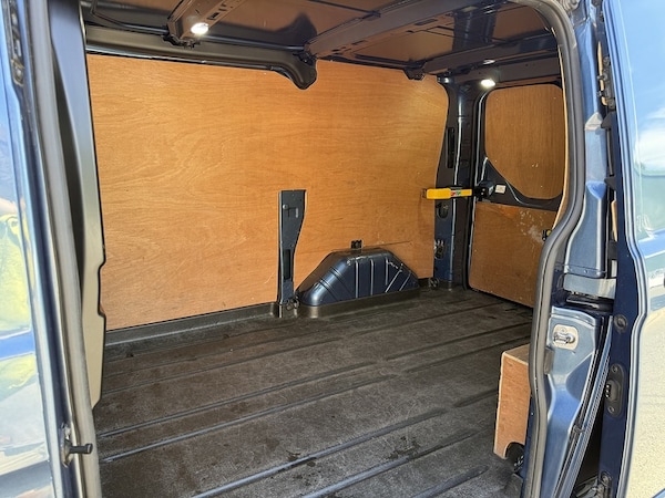 Used Ford Transit Custom 2020 for sale - 75145646: Photo 26