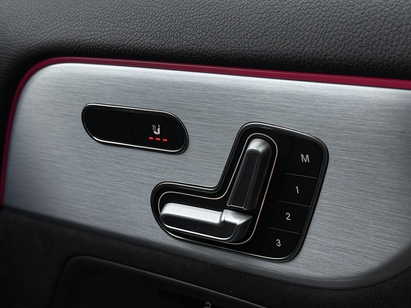 Used Mercedes-Benz EQA 2021 for sale - 76643068: Photo 20