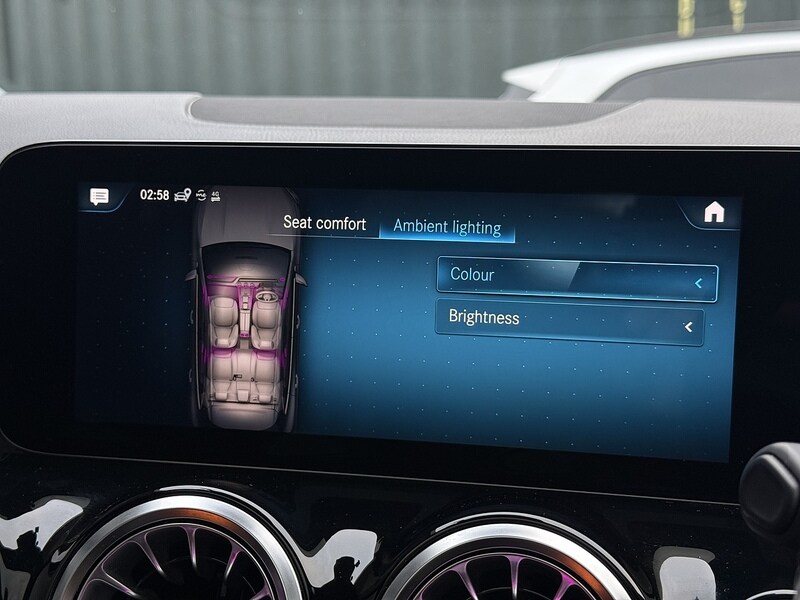 Used Mercedes-Benz EQA 2021 for sale - 76643068: Photo 33