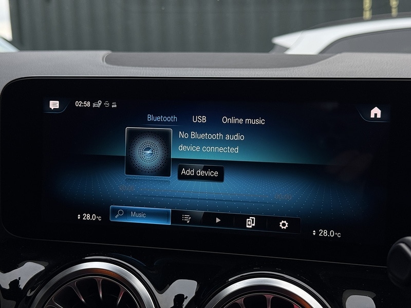 Used Mercedes-Benz EQA 2021 for sale - 76643068: Photo 34