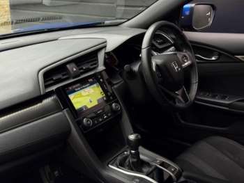 Used Honda Civic 2017 for sale - 74538125: Photo